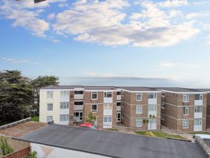 Photo 21- click for photo gallery